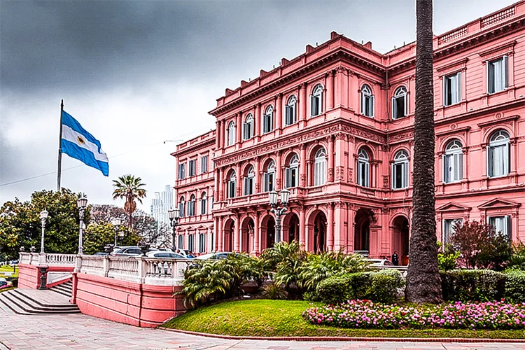 Casa Rosada, Argentina (Anton Petrus/Reuters Business)