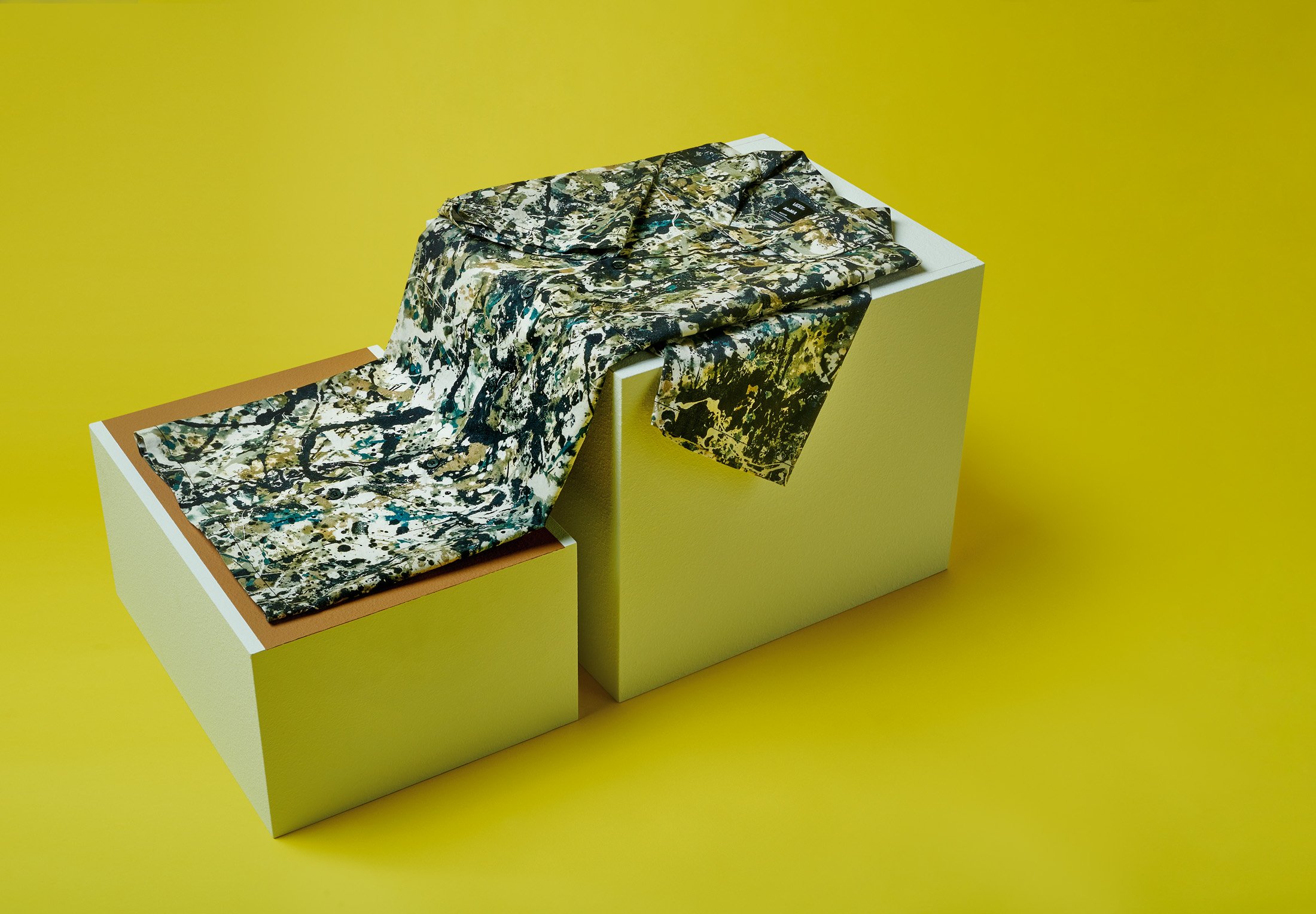 vans moma dali moletom com capuz