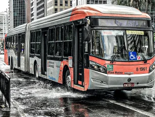 Imagem referente à matéria: Defesa Civil emite novo alerta para chuvas intensas em SP; veja previsão do tempo