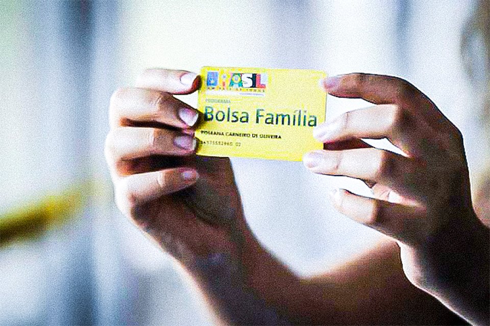 Novo Bolsa Família pode liberar 30% do benefício para crédito consignado
