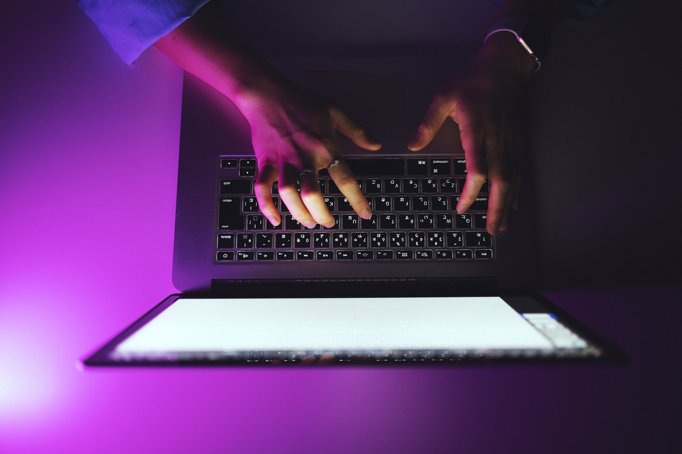 Como conseguir trabalho em uma fintech? Veja dicas