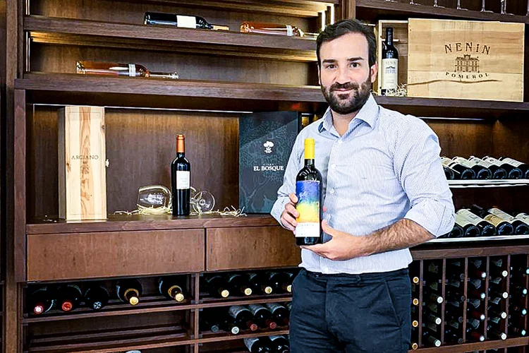 Burger, da Lifetime Investimentos: vinhos como agradecimento pela confiança no assessor de investimentos (Divulgação/Divulgação)