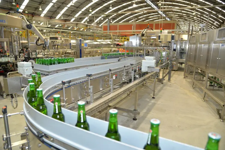 Fábrica da Heineken em Alagoinhas (BA) será uma das que fabricará cerveja a partir de energia 100% renovável (Heineken/Divulgação)