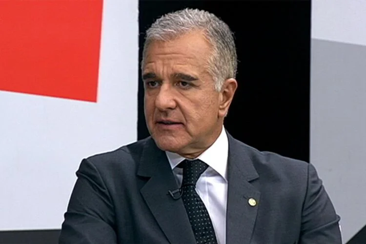 Lava-Jato: segundo investigação, Júlio Lopes teria usado o cargo para solicitar propinas da Odebrecht e Fetranspor (Reprodução/TV Câmara/Agência Câmara)