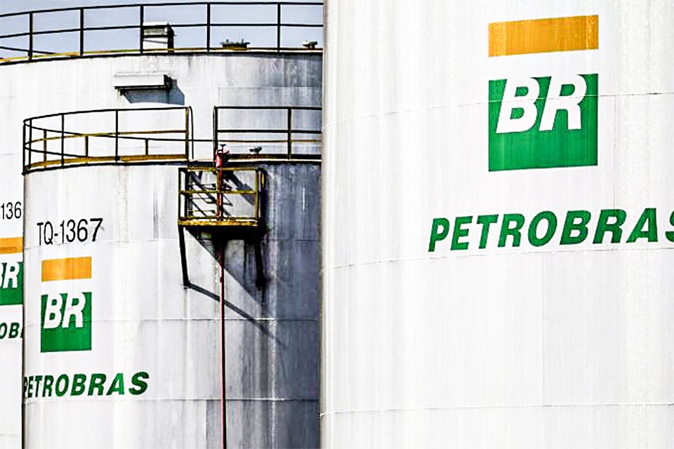 Tanques da Petrobras: Joaquim Silva e Luna foi demitido (Paulo Whitaker/Reuters)
