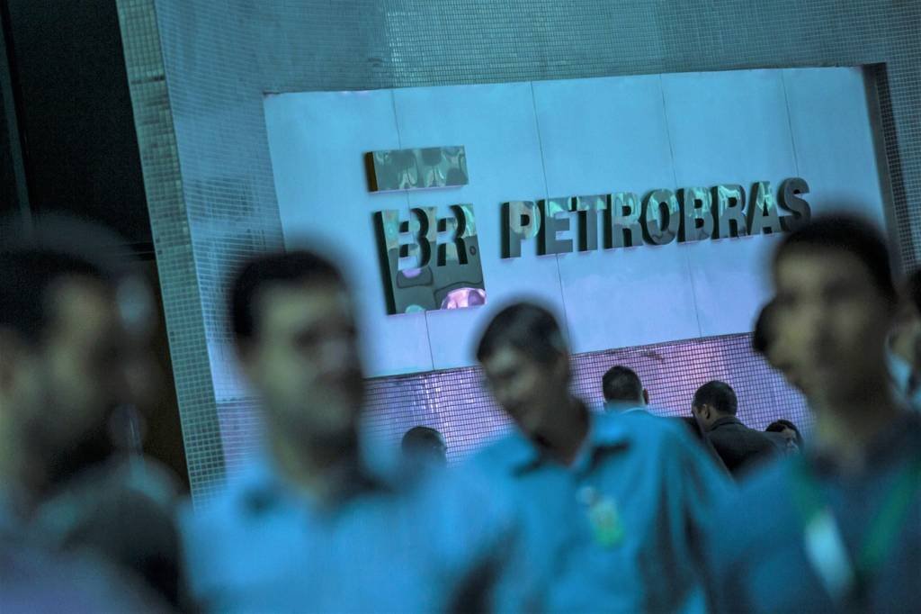 Petrobras inicia nova fase para venda de campos de produção de petróleo em Sergipe