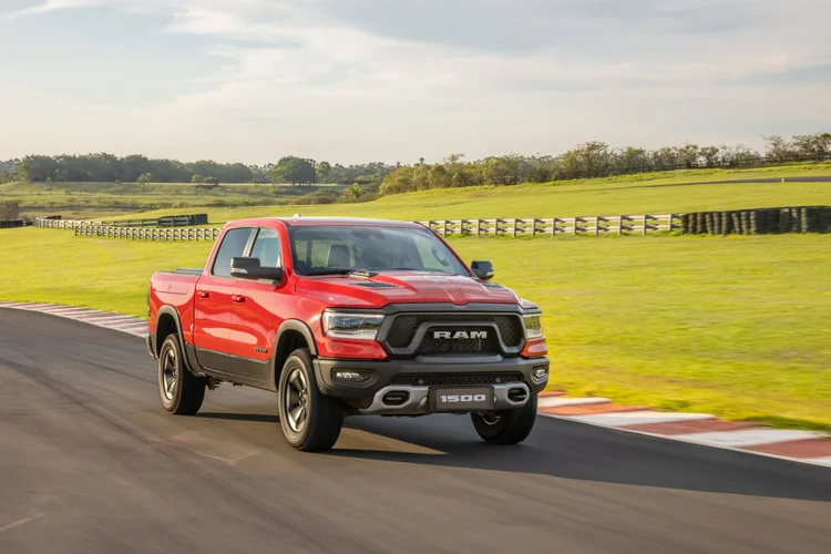 A picape RAM 1500 inaugura uma nova categoria no Brasil (FCA/Divulgação)