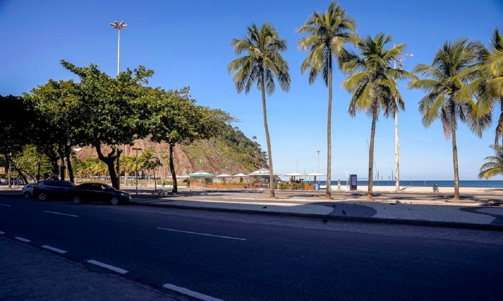 Prefeitura do Rio proíbe festas e eventos em quiosques da orla