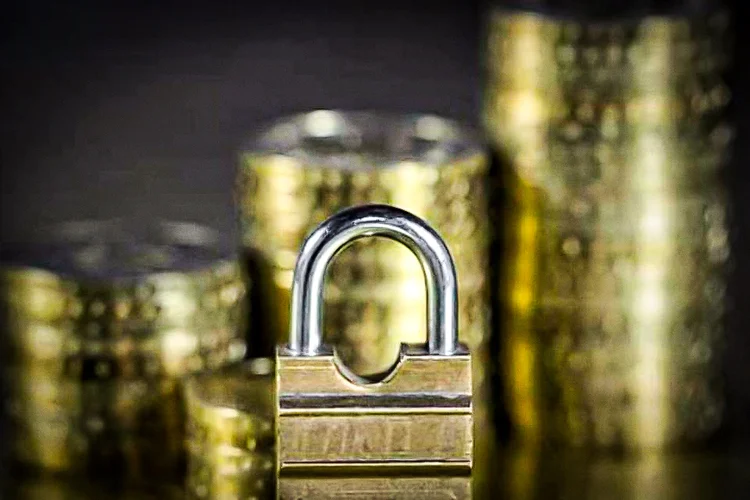 Alguns dos melhores fundos do mercado são inacessíveis para pequenos investidores (Stock Exchange/Divulgação)