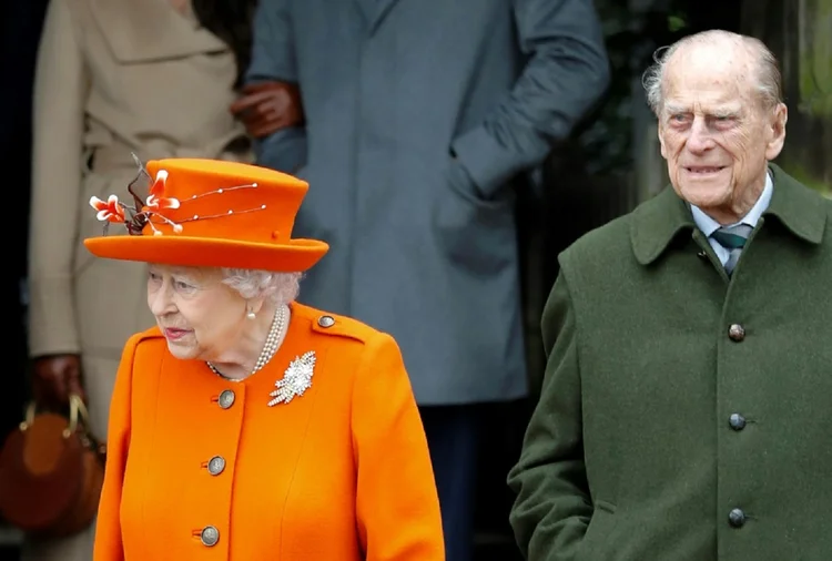 Rainha Elizabeth II: A ideia de revelar a vacinação da rainha é incentivar o maior número de pessoas a se vacinar, em meio a temores de que os ativistas antivacinas semeiem dúvidas na população (AFP/AFP)
