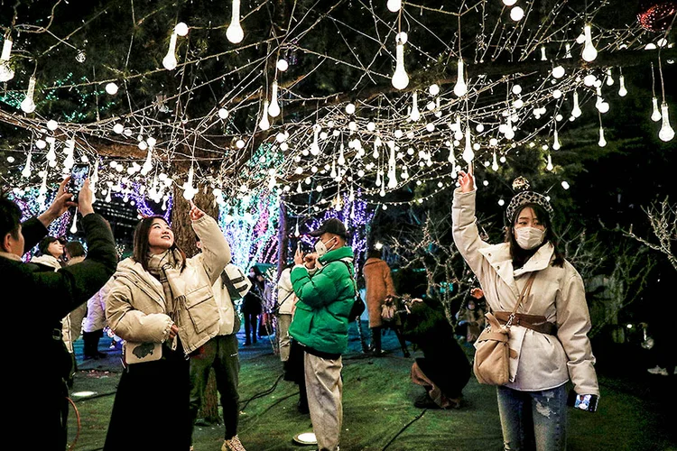 Participação do consumo das famílias no PIB da China aumentará de forma gradual, segundo relatório da Gavekal Research (Tingshu Wang/Reuters)