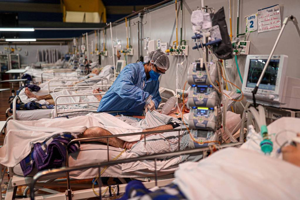 Enfermeiros lançam campanha de valorização da profissão após 800 mortes