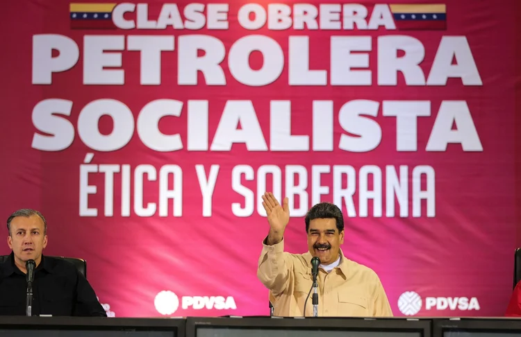 Venezuela: caminhoneiros frustrados bloquearam uma estrada no Estado central de Maracay em protesto pela escassez na sexta-feira mostraram imagens de mídias sociais (Miraflores Palace/Handout/Reuters)