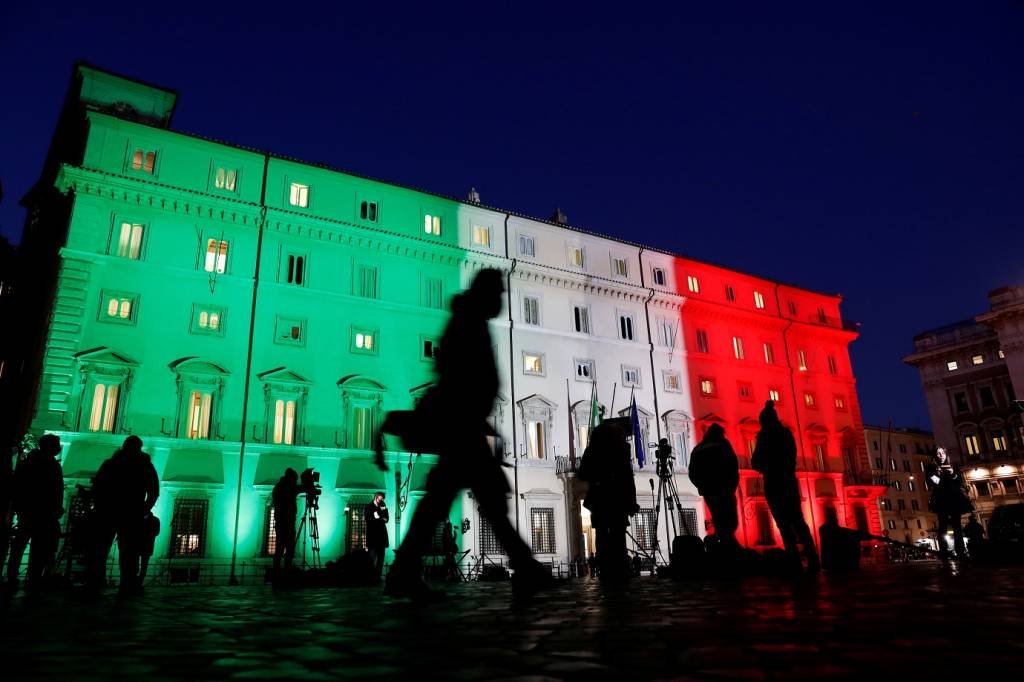 Itália aprova novo pacote de estímulo e eleva déficit de 2021