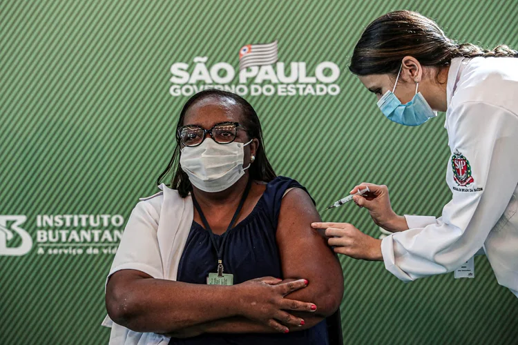A vacina do Butantan ganhou trilha sonora (Amanda Perobelli/Reuters)