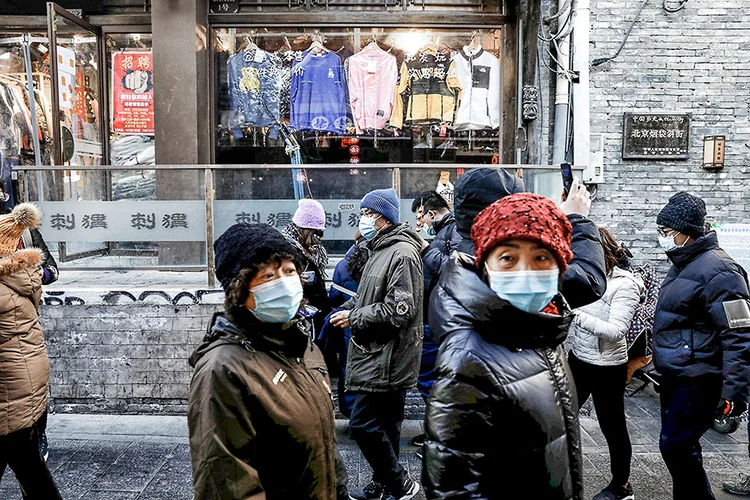 China: Pequim, com 22 milhões de habitantes, também anunciou controles severos para a entrada na cidade, que incluem a apresentação de testes negativos de covid-19 (Tingshu Wang/Reuters)