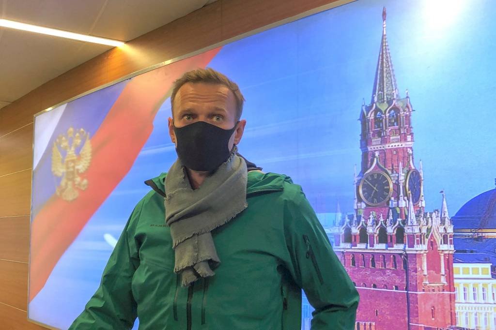 Promotores querem opositor russo Navalny preso por 30 dias