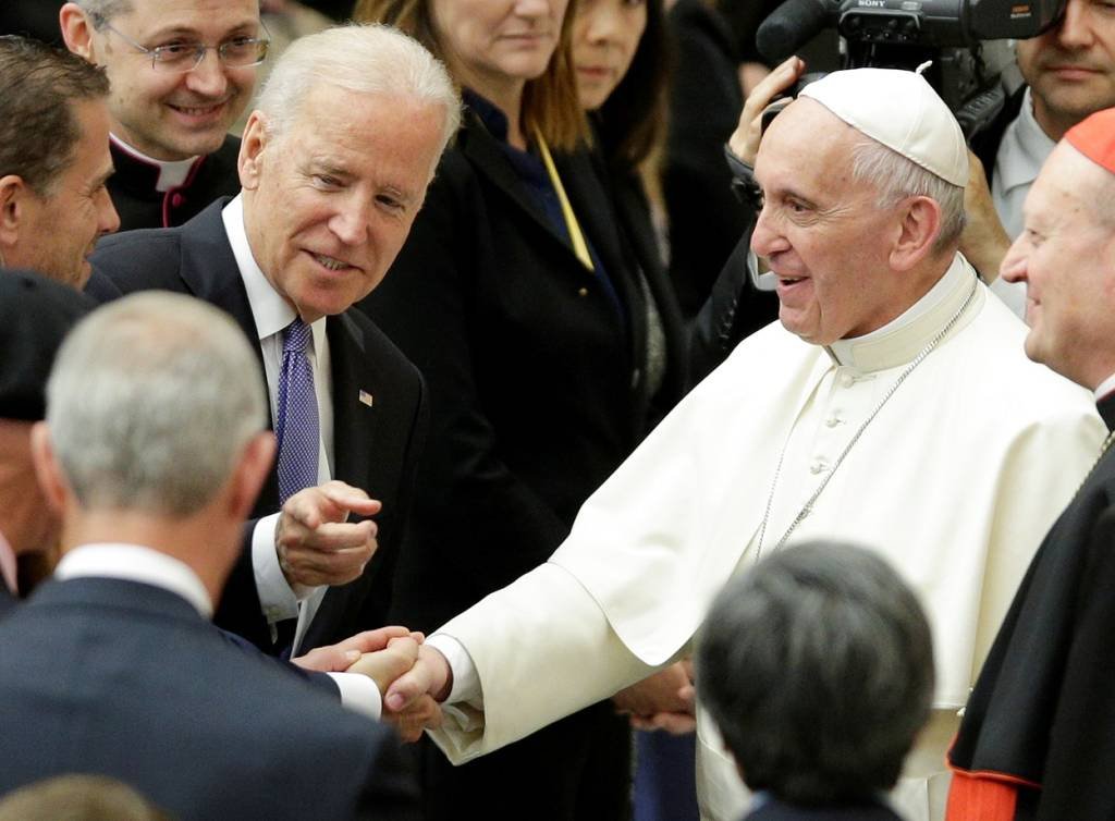Papa diz a Biden que ora a Deus para guiar a reconciliação nos EUA