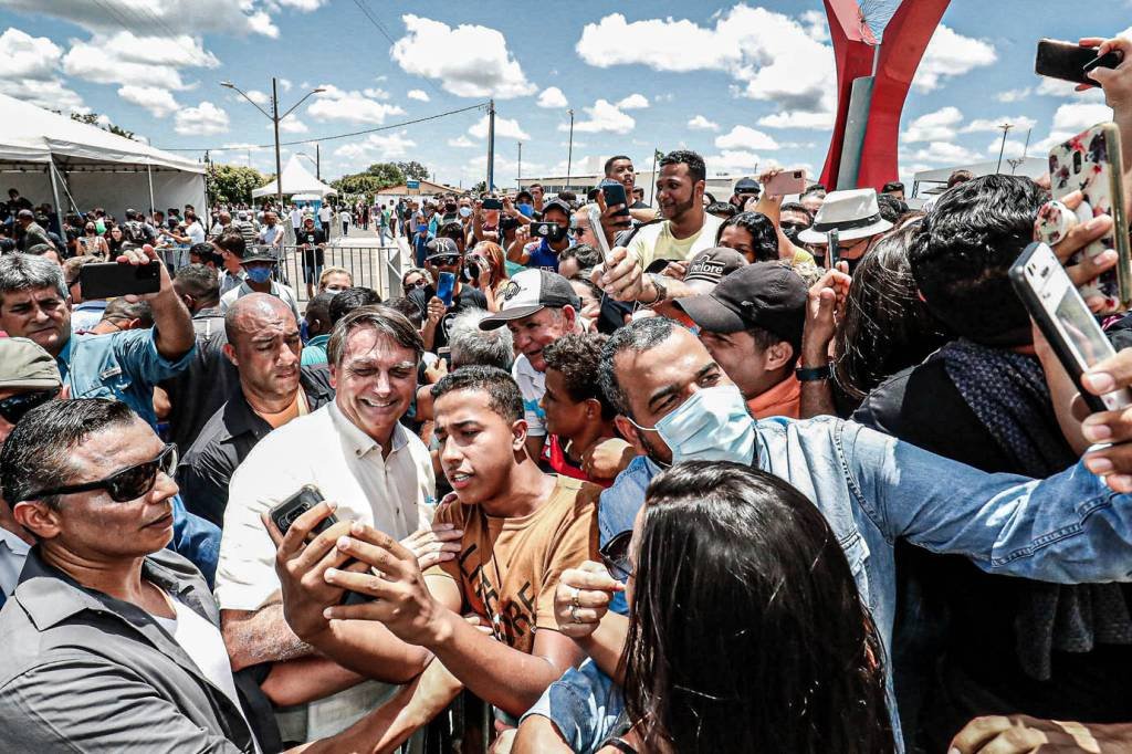 PGR abre apuração preliminar sobre atuação de Bolsonaro na pandemia