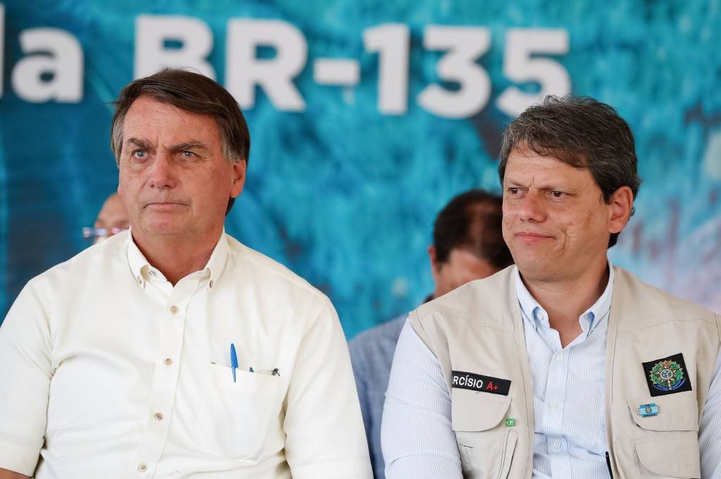Bolsonaro e Tarcísio: presidente e ministro vão participar da reunião. (Alan Santos/PR/Flickr)
