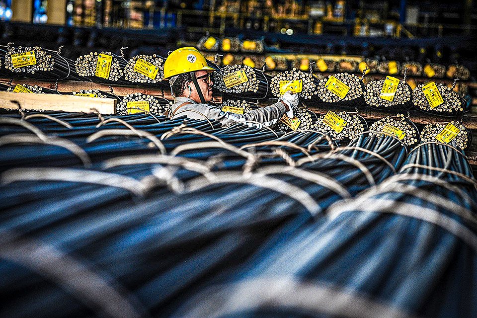 Gerdau lança solução pioneira para negociação de aço em blockchain