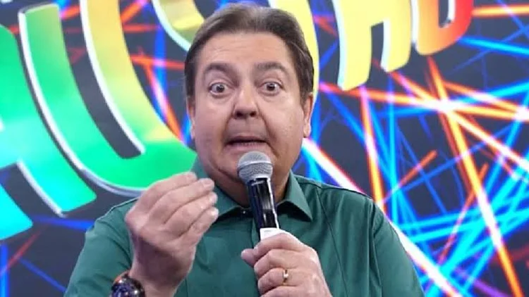 Faustão: o apresentador está na emissora há mais de 3 décadas.  (Rede Globo/Reprodução)