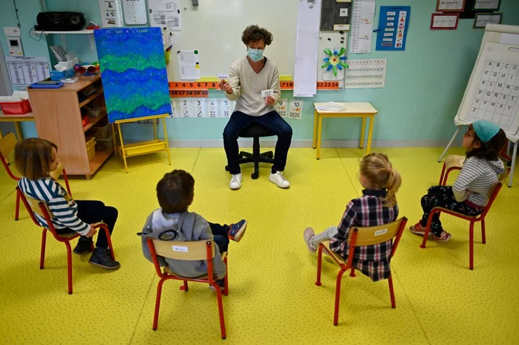 Volta às aulas (DAMIEN MEYER/AFP/Getty Images)