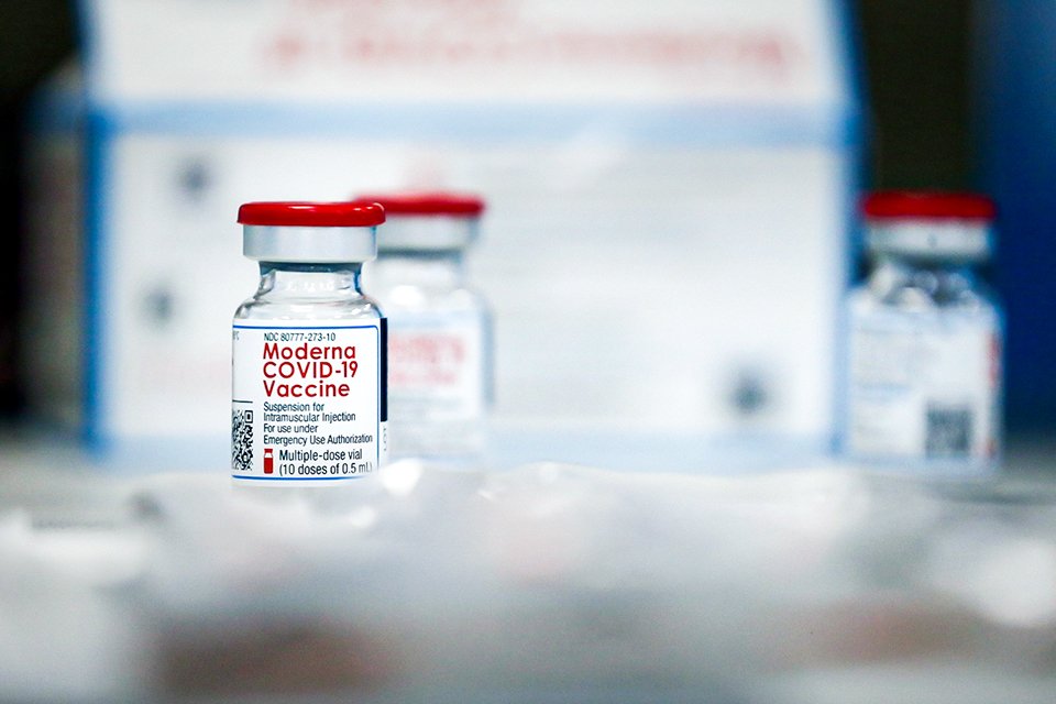 Vacina da Moderna começa a ser testada em crianças (Craig F. Walker/The Boston Globe/Getty Images)