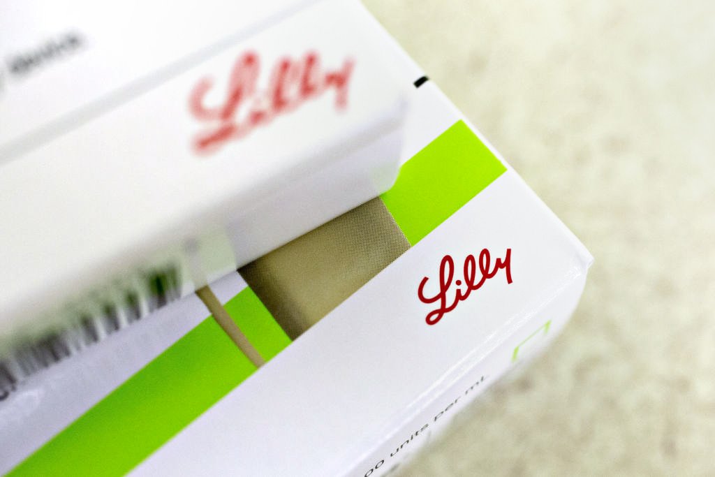 Eli Lilly reduz preços de remédio contra obesidade para competir com genéricos