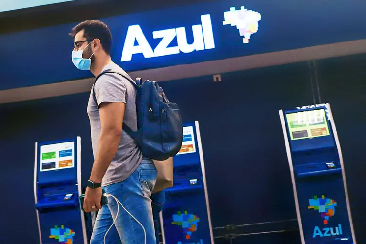 Companhia aérea Azul: prejuízo bilionário em 2020 (Rahel Patrasso/Reuters)