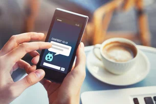 Inteligência artificial no atendimento ao cliente: aliada ou substituta?