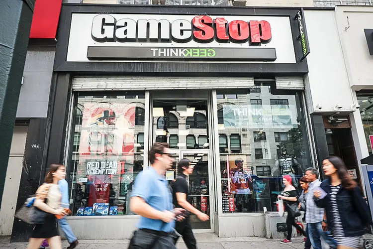 GameStop: a ações despencou 60% na terça-feira, para US$ 90, elevando sua perda de dois dias para 72% (Spencer Platt/Getty Images)