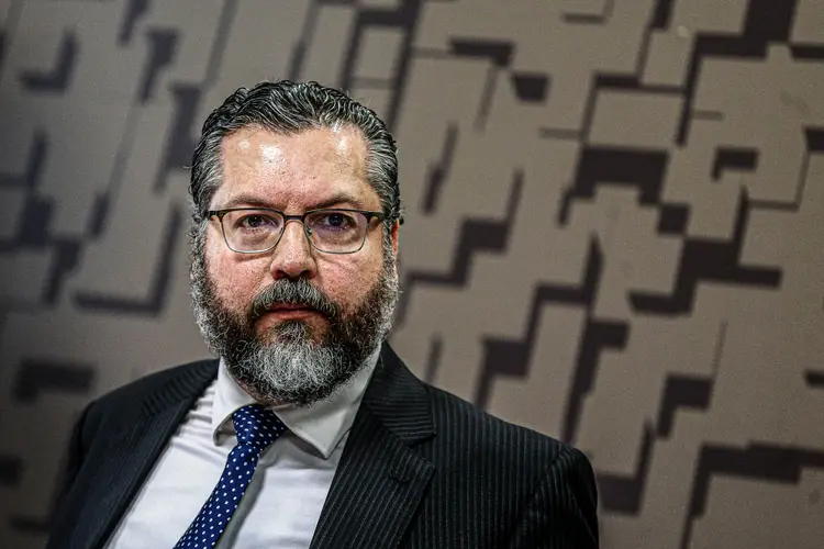 Ernesto Araújo: chanceler defendeu ação do governo na pandemia após reportagem da CNN americana (Marcelo Camargo/Agência Brasil)