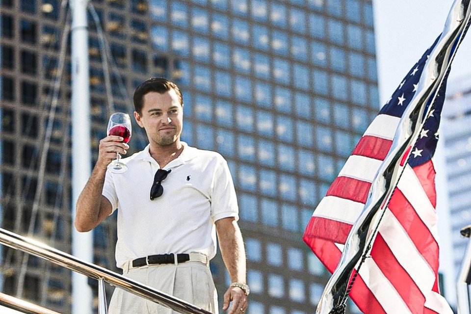Leonardo DiCaprio em cena do filme "Lobo de Wall Street", inspirado na história de Jordan Belfort: alerta ao caso GameStop (Divulgação/Divulgação)