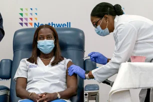 Imagem referente à matéria: EUA anunciam corte de 10 mil empregos no Departamento de Saúde com reestruturação