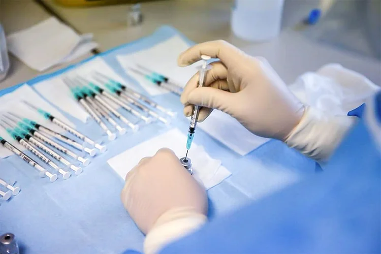 Espirito Santo: Segundo a prefeitura de Rio Bananal, 133 doses da Coronavac foram perdidas (Pedro Nunes/Reuters)
