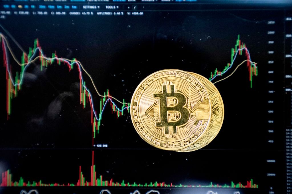 Bitcoin é negociado a US$ 69 mil na Coreia do Sul e analista cogita bolha