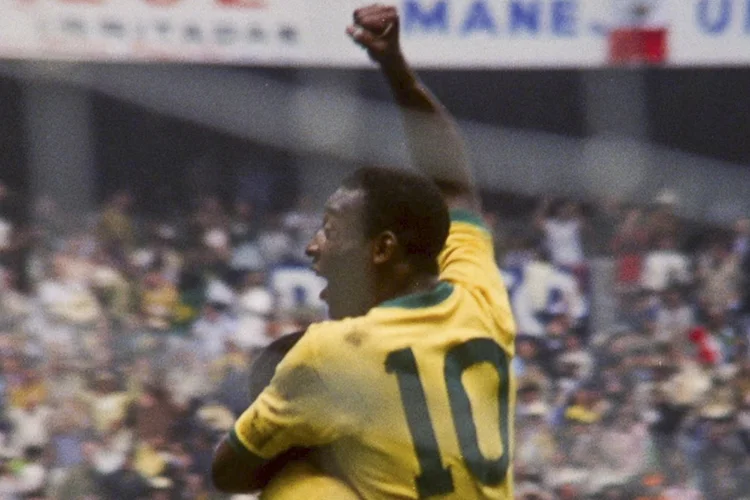 Pelé na Copa de 1970: registros do maior dos jogadores (Netflix/Divulgação)