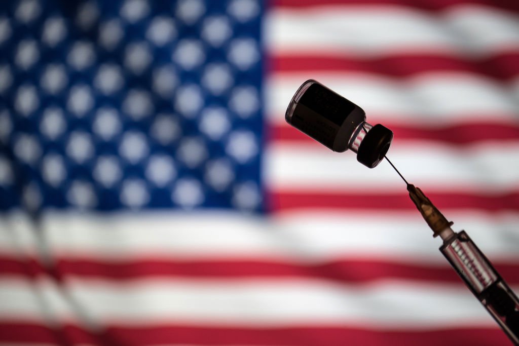 Estados Unidos: mais de 27,5 milhões de casos de covid-19 (SOPA Images / Colaborador/Getty Images)