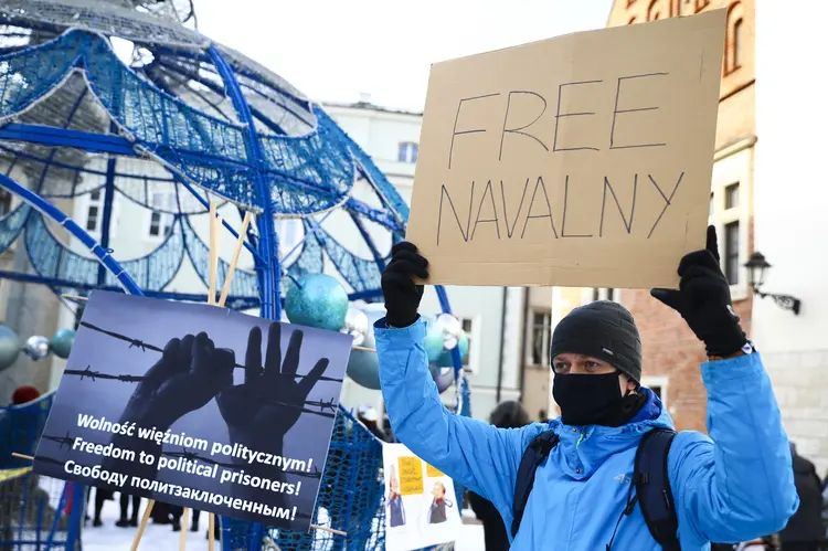 "Liberte Navalny": polícia russa prendeu mais de 5.000 pessoas em protestos no fim de semana (Beata Zawrzel/NurPhoto/Getty Images)