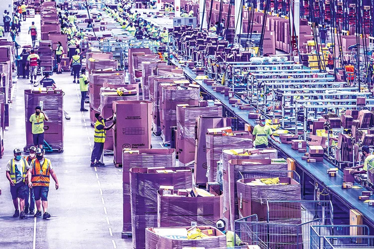 Centro de distribuição do Mercado Livre: alto grau de satisfação do cliente durante a pandemia  (Jonne Roriz/Bloomberg/Getty Images)