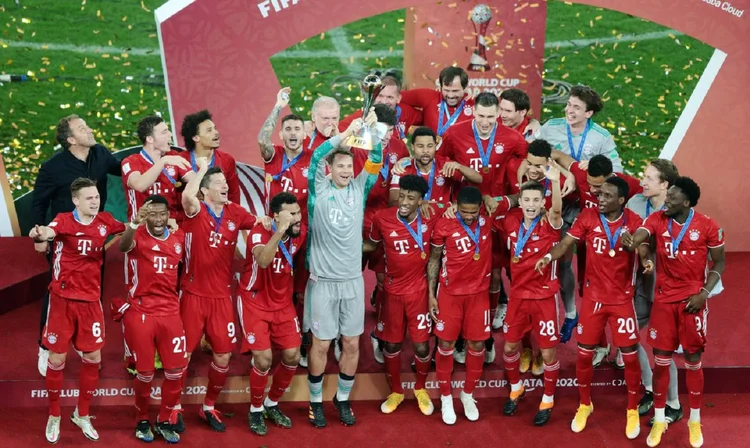 FIFA: O plano da entidade máxima do futebol era iniciar a competição em 2021, porém a pandemia do novo coronavírus impediu os planos (Mohammed Dabbous/Reuters/Agência Brasil)