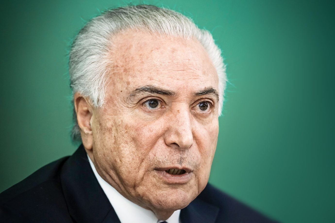 Presidencialismo está roto e esfarrapado, diz Temer