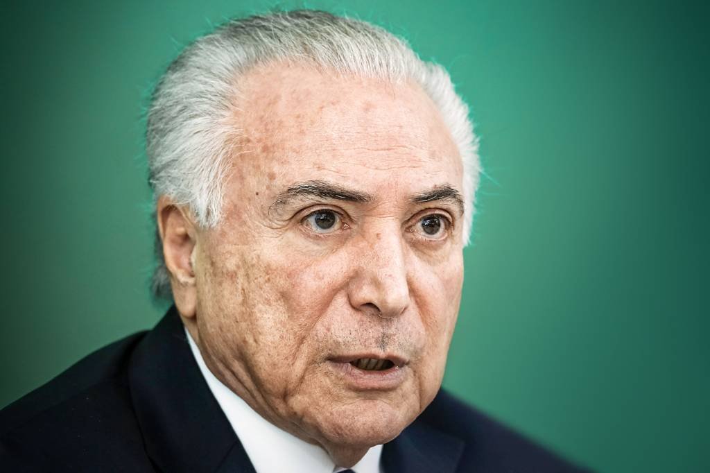 Temer contesta Bolsonaro e nega que será candidato da terceira via