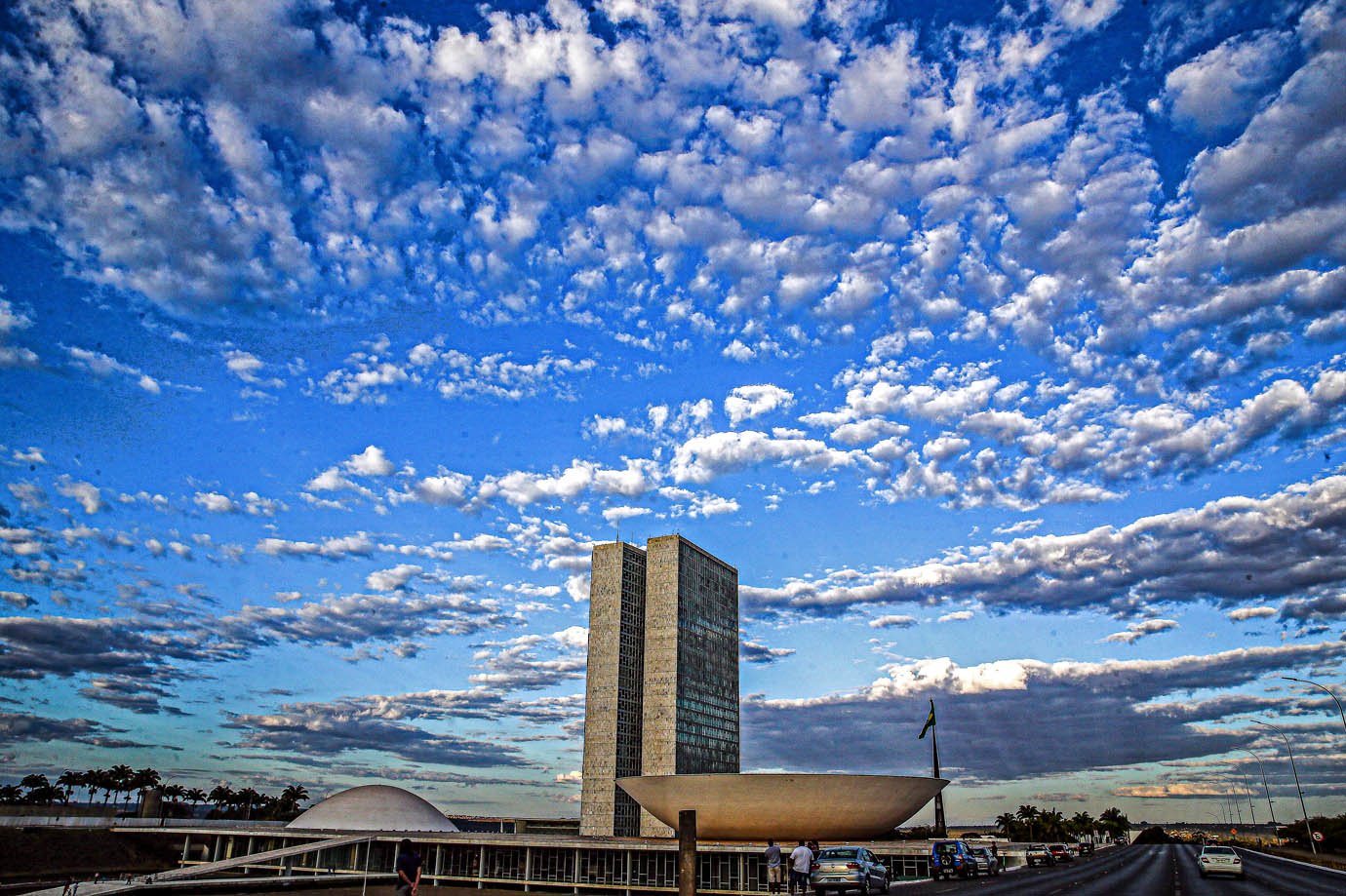 Parlamento: a eleição esquecida