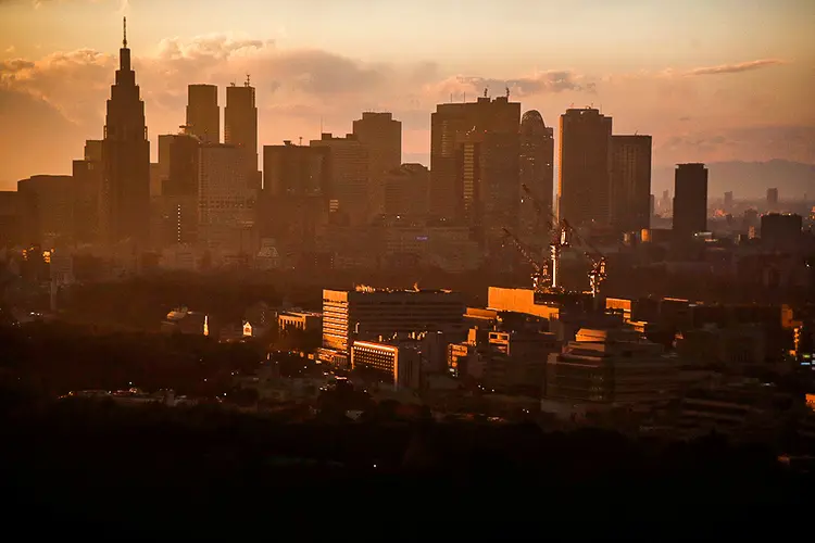 Distrito empresarial de Shinjuku, em Tóquio: economia do Japão vai encolher neste trimestre (Toru Hanai/Reuters)