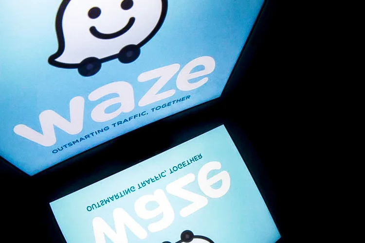 Waze: o Brasil é um dos cinco maiores mercados da gigante da navegação (Lionel Bonaventure/AFP)