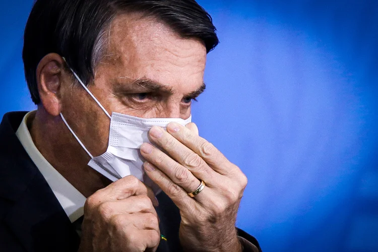 Bolsonaro: o objetivo do presidente com o encontro é explicar a atuação do governo federal contra o coronavírus e diminuir o impacto que os documentos levantados pelo TCU tenham no Senado (Adriano Machado/Reuters)