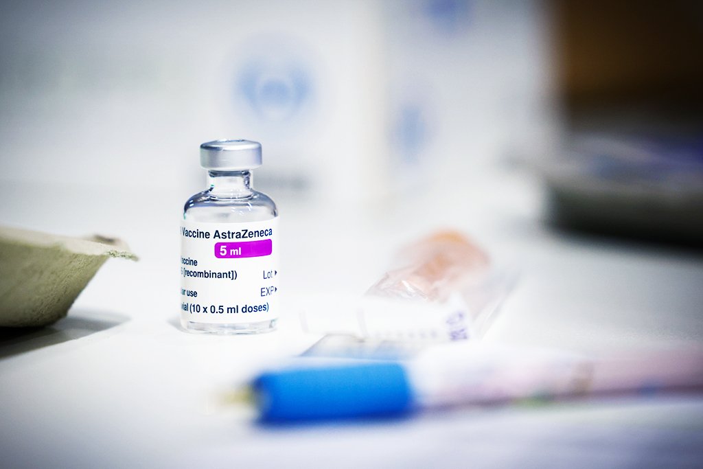 Comissão alemã recomenda vacina AstraZeneca apenas para maiores de 60 anos