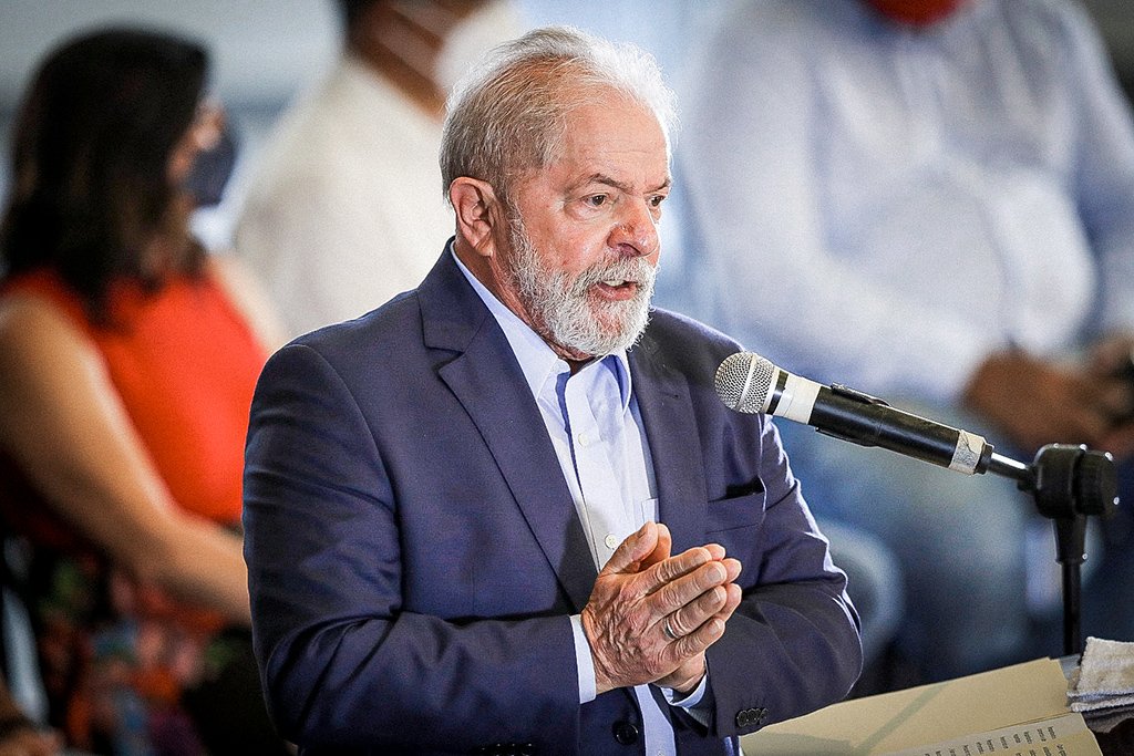 O ex-presidente Lula em entrevista em São Bernardo do Campo após STF anular condenações (Amanda Perobelli/Reuters)